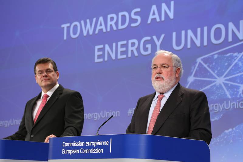 Maros Sefcovic, Miguel Arias Canete | © European Commission