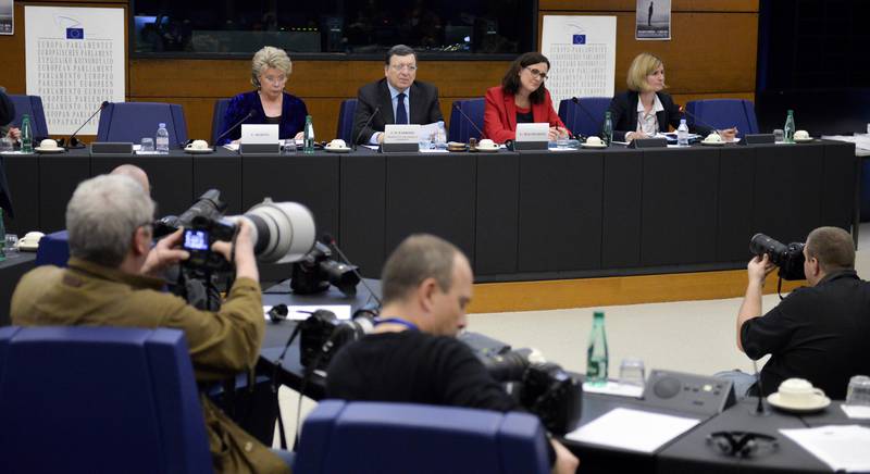 Вивиан Рединг, Жозе Мануел Барозу, Сесилия Малмстрьом | © European Commission